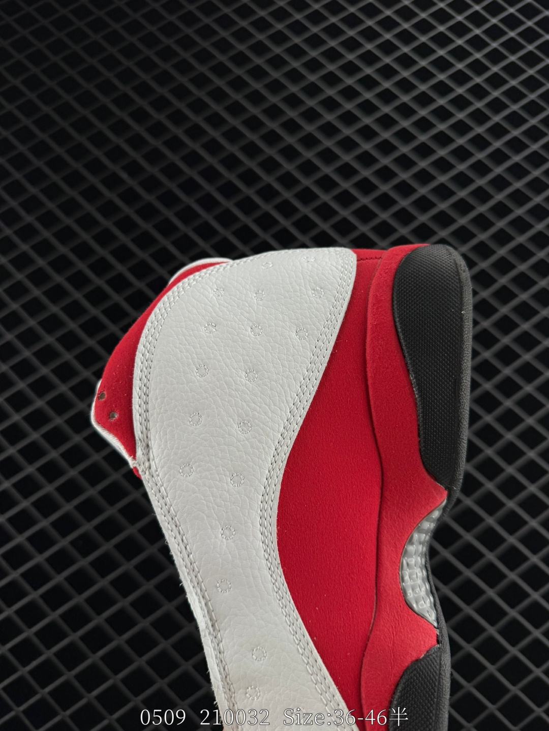 Air Jordan 13 Retro “Lucky Green”